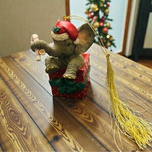 Lenox Grey Elephant Christmas Figurines Ornaments Dated 2001